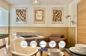 Five Bedroom House By StayComfort Short Lets & Serviced Accommodation Canterbury With Garden & Parking